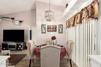 4028 E Carson Road, Phoenix, AZ 85042 - Photo 9