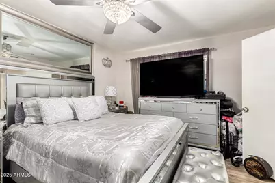 4028 E Carson Road, Phoenix, AZ 85042 - Photo 15