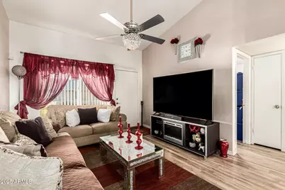 4028 E Carson Road, Phoenix, AZ 85042 - Photo 5