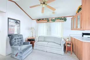 646 Hawks Eye Dr, Apache Junction, AZ 85119 - Photo 13