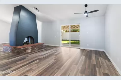 3023 W Sahuaro Drive, Phoenix, AZ 85029 - Photo 9