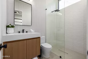 5249 N 37th Pl, Paradise Valley, AZ 85253 - Photo 27