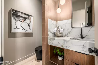 5249 N 37th Place, Paradise Valley, AZ 85253 - Photo 15