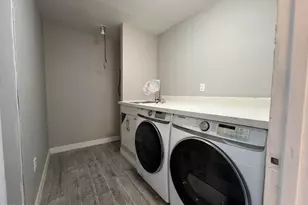 8201 S 26th St, Phoenix, AZ 85042 - Photo 9