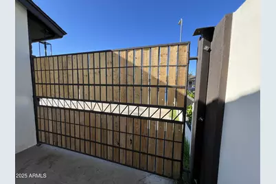 8201 S 26th Street, Phoenix, AZ 85042 - Photo 33