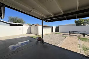 8201 S 26th St, Phoenix, AZ 85042 - Photo 31