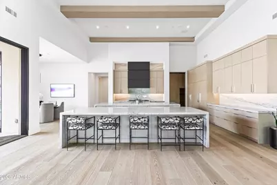 6830 E Hummingbird Lane, Paradise Valley, AZ 85253 - Photo 17