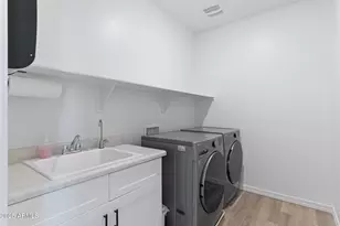 1525 E Megan St, Gilbert, AZ 85295 - Photo 25