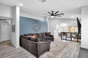 14952 W Maui Ln, Surprise, AZ 85379 - Photo 7