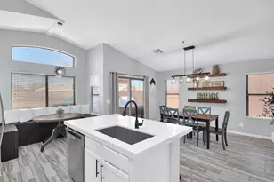 14952 W Maui Ln, Surprise, AZ 85379 - Photo 17