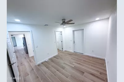 11855 N Mission Drive, Sun City, AZ 85351 - Photo 17