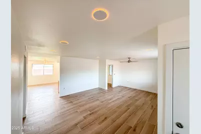 11855 N Mission Drive, Sun City, AZ 85351 - Photo 19