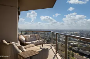 2402 E Esplanade Ln, Phoenix, AZ 85016 - Photo 31