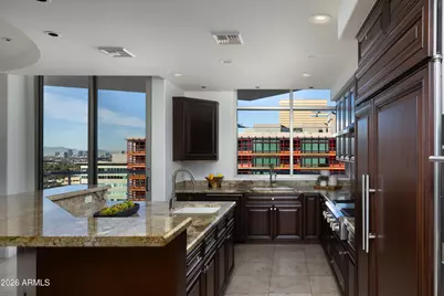 2402 E Esplanade Lane #PH2, Phoenix, AZ 85016 - Photo 7