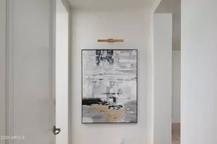 2402 E Esplanade Ln, Phoenix, AZ 85016 - Photo 21