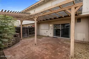 3107 W Harmont Dr, Phoenix, AZ 85051 - Photo 21