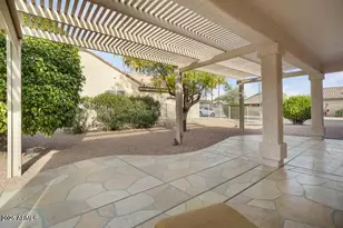 15744 W Clear Canyon Dr, Surprise, AZ 85374 - Photo 25