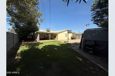 815 E Jackson Avenue, Buckeye, AZ 85326 - Photo 5