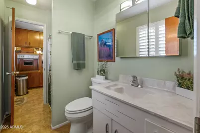 6537 N 41st Drive, Phoenix, AZ 85019 - Photo 21