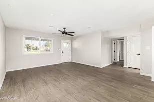 1718 S Marilyn Ann Dr, Tempe, AZ 85281 - Photo 7