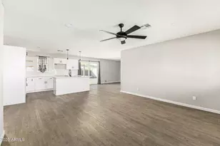 1718 S Marilyn Ann Dr, Tempe, AZ 85281 - Photo 9