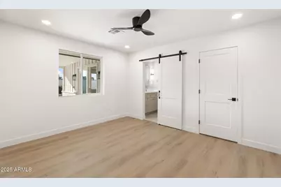 3615 E Clarendon Avenue, Phoenix, AZ 85018 - Photo 5