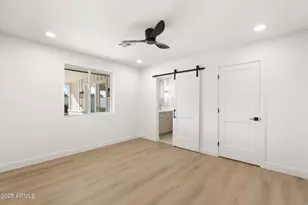 3615 E Clarendon Ave, Phoenix, AZ 85018 - Photo 5