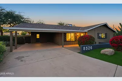 8526 E Whitton Avenue, Scottsdale, AZ 85251 - Photo 7