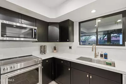 8526 E Whitton Avenue, Scottsdale, AZ 85251 - Photo 21