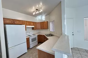 3809 W Oregon Ave, Phoenix, AZ 85019 - Photo 3