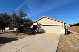 1316 E Vernoa St, San Tan Valley, AZ 85140 - Photo 1