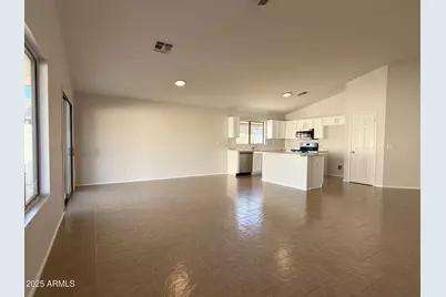 1316 E Vernoa Street, San Tan Valley, AZ 85140 - Photo 13