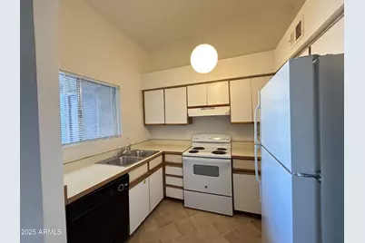 6230 N 33rd Avenue #118, Phoenix, AZ 85017 - Photo 5