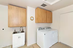 1926 E Lindrick Dr, Chandler, AZ 85249 - Photo 27