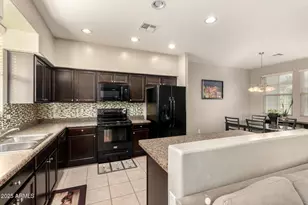 7771 W Palm Ln, Phoenix, AZ 85035 - Photo 9