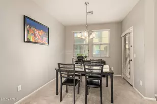 7771 W Palm Ln, Phoenix, AZ 85035 - Photo 11