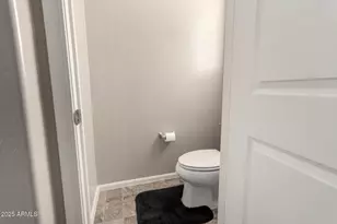 7771 W Palm Ln, Phoenix, AZ 85035 - Photo 21