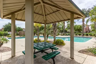 7771 W Palm Ln, Phoenix, AZ 85035 - Photo 35