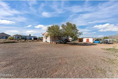 22590 W Pacific Street, Congress, AZ 85332 - Photo 5