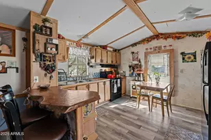 22590 W Pacific St, Congress, AZ 85332 - Photo 21