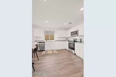 20050 E Lakeside Road, Mayer, AZ 86333 - Photo 13