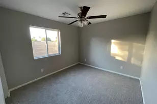 82 W Brooks St, Gilbert, AZ 85233 - Photo 15