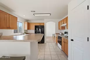 8667 N 110th Ln, Peoria, AZ 85345 - Photo 15