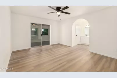 16275 N 30th Drive, Phoenix, AZ 85053 - Photo 27