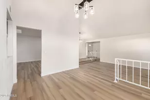 16275 N 30th Dr, Phoenix, AZ 85053 - Photo 11