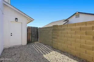 2010 E Butler St, Chandler, AZ 85225 - Photo 31