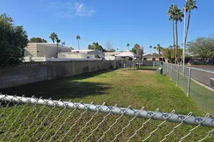 201 S Greenfield Rd, Mesa, AZ 85206 - Photo 35