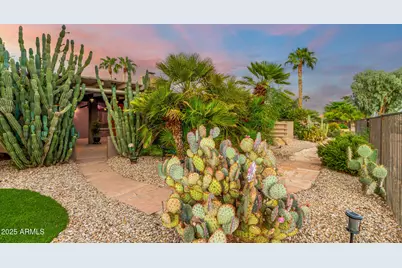 15531 W Piccadilly Road, Goodyear, AZ 85395 - Photo 43