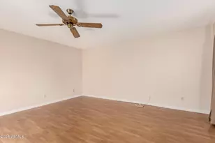 9919 N 97th Dr, Peoria, AZ 85345 - Photo 5