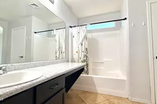 1103 E Grove St, Phoenix, AZ 85040 - Photo 9